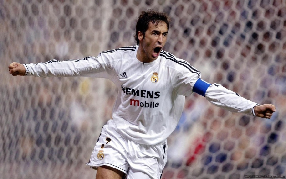 Raúl González Blanco – A Tribute to a true Goalscorer – Running The Show